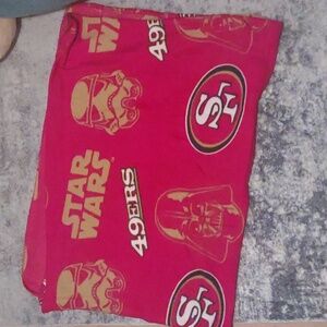 San Francisco 49ers x Star Wars Fleece Blanket